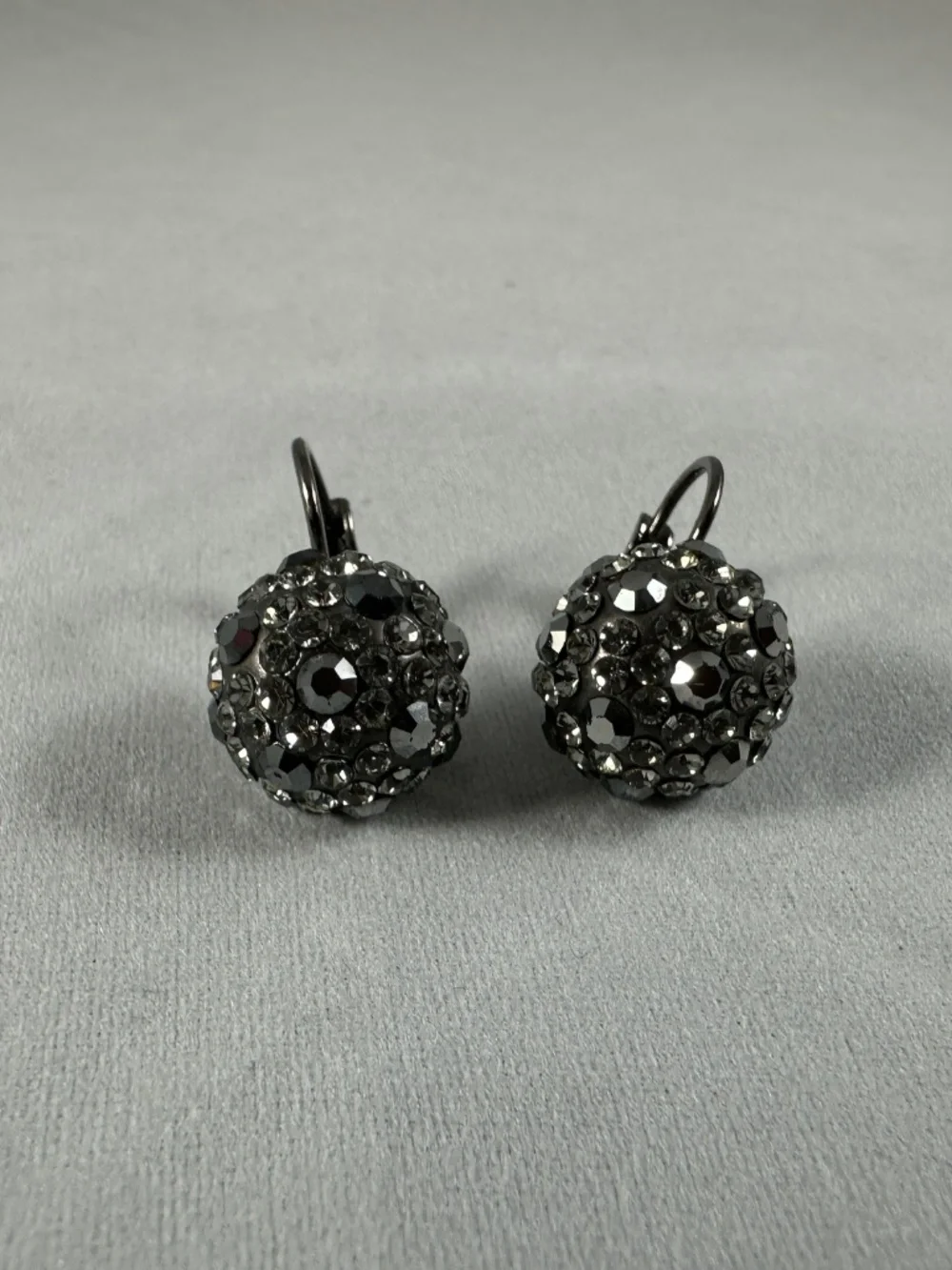 Lia Sophia Crystal Pavé Ball Drop Earrings – NYFW Gifting Suite